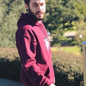 Meet your Posher, Devin